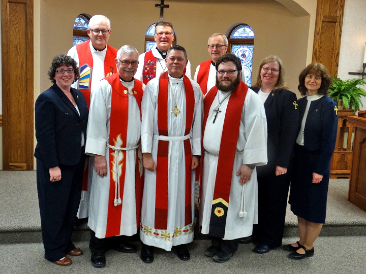 Chaplaincy group Cox installation